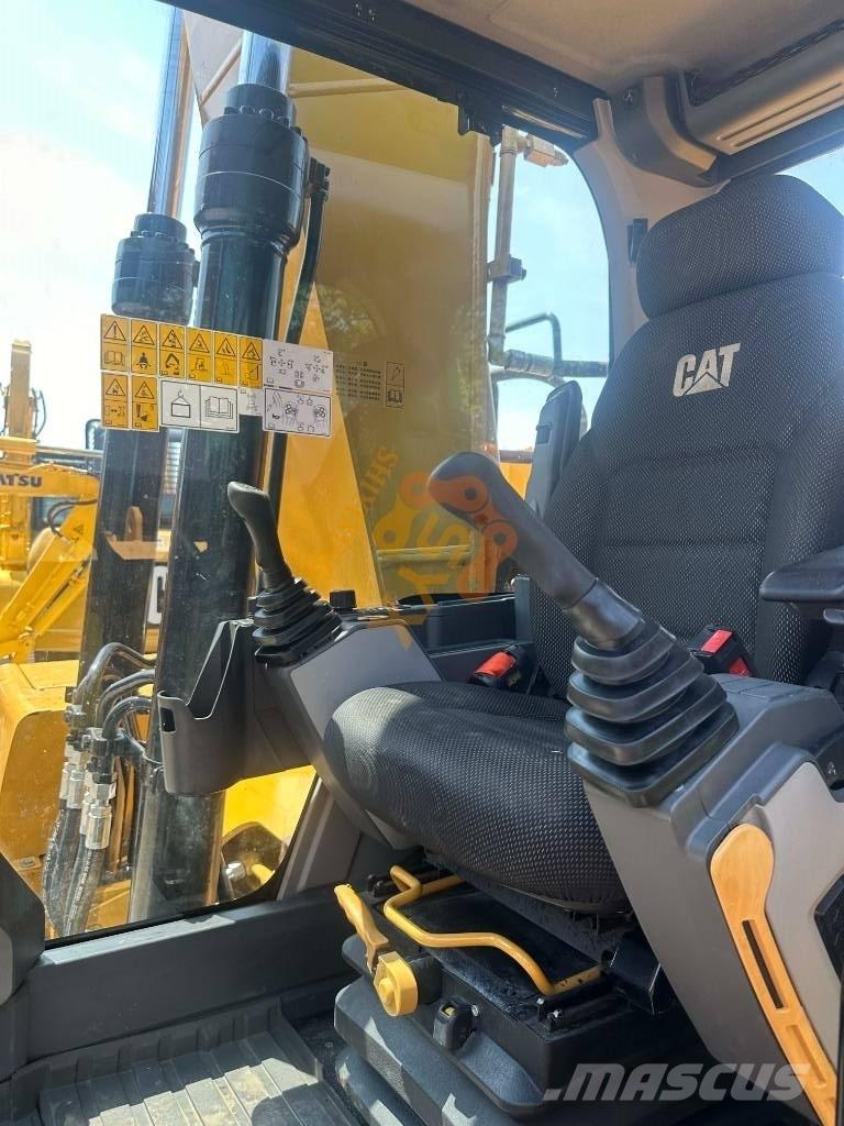 CAT 320 GC Pelle sur chenilles