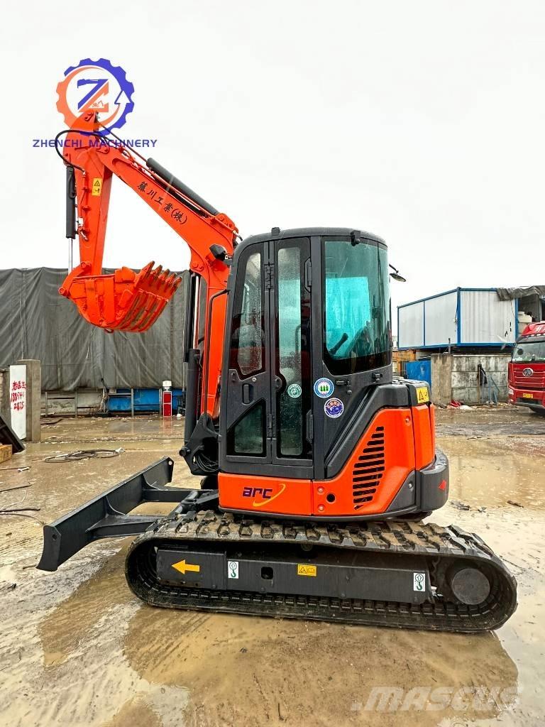 Hitachi ZX 50 Mini pelle < 7t