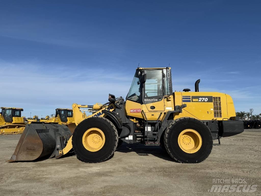 Komatsu WA 270-7 Chargeuse sur pneus