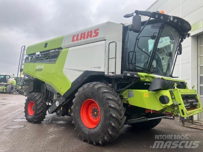 CLAAS LEXION 6700 Moissonneuse batteuse
