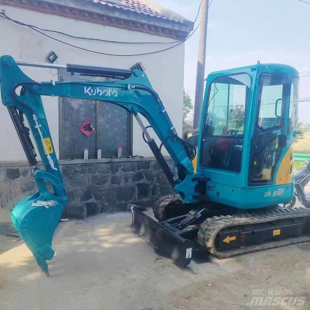 Kubota U 30 Mini pelle < 7t