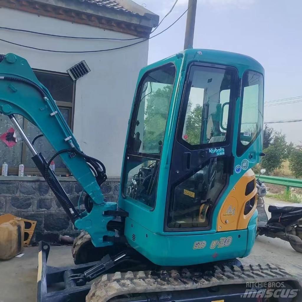 Kubota U 30 Mini pelle < 7t