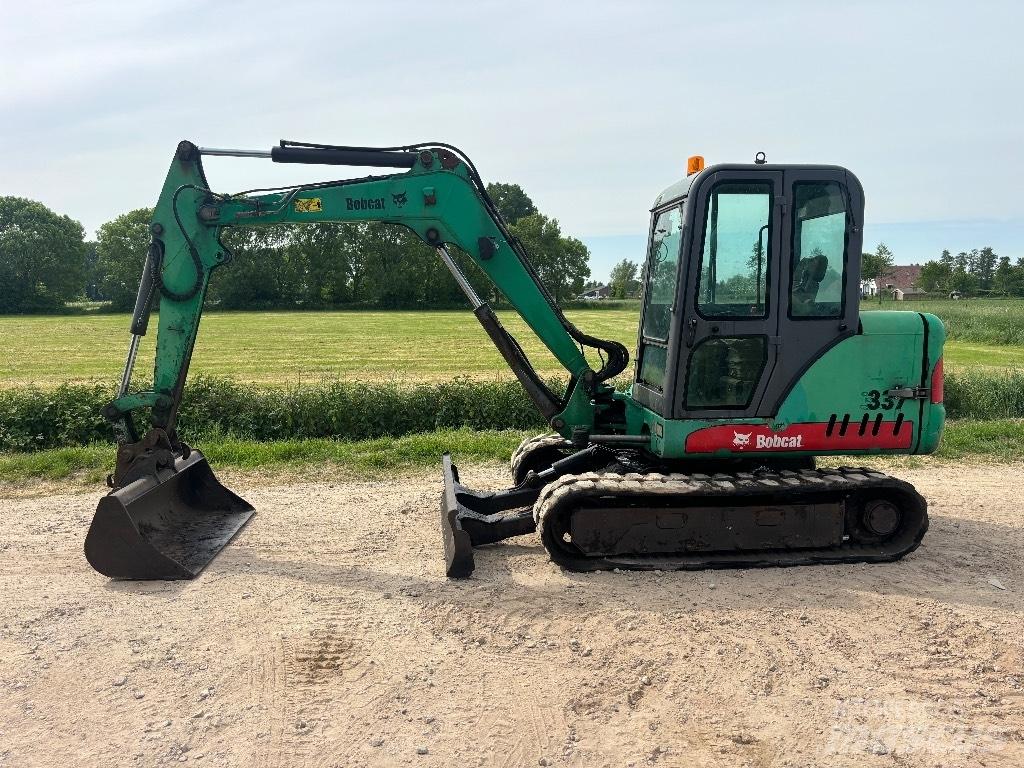 Bobcat 337 D Mini pelle < 7t