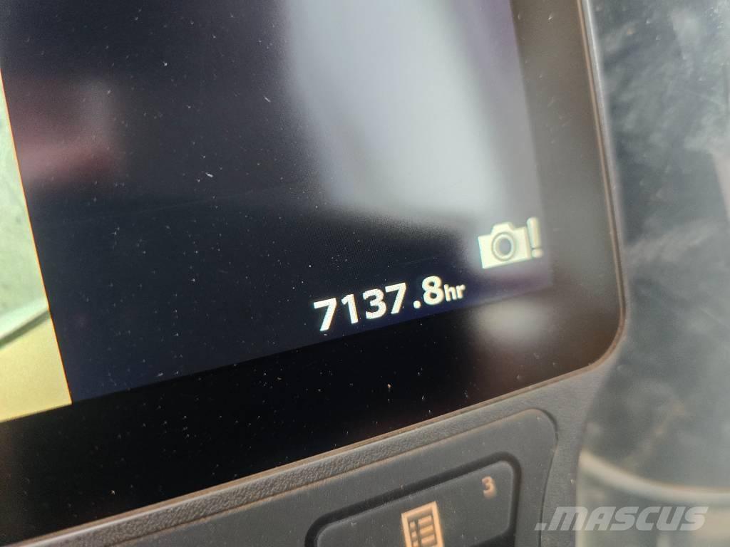 CASE CX 245 D SR Pelle sur chenilles