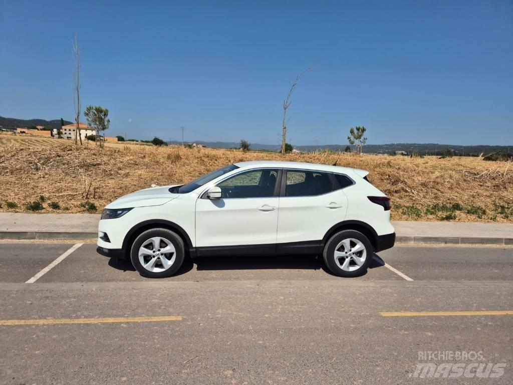 Nissan Qashqai Voiture