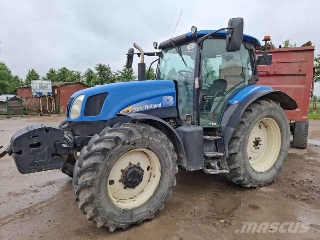 New Holland T 6030 Tracteur