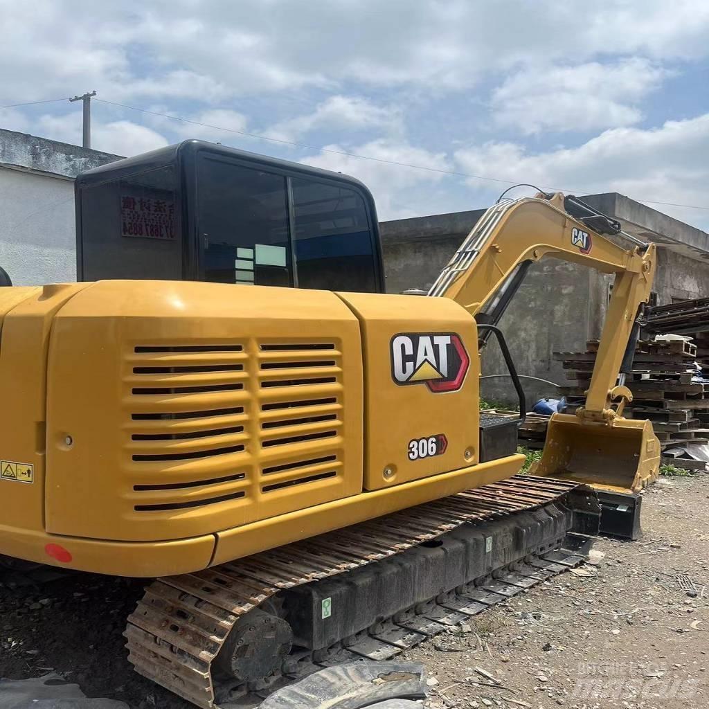 CAT 306 Pelle sur chenilles
