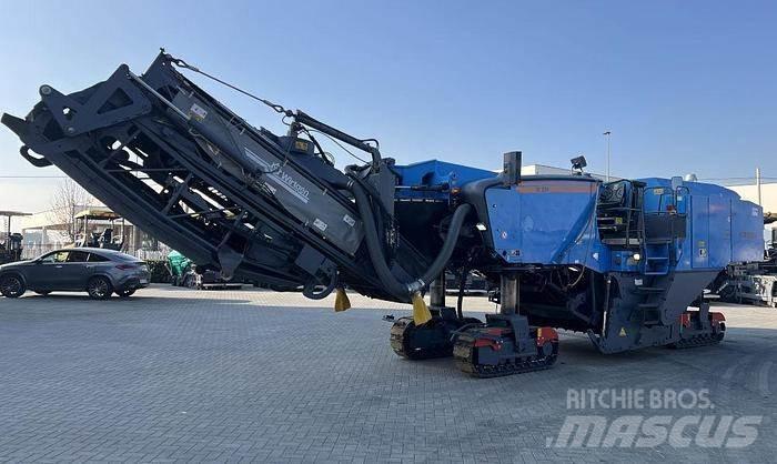 Wirtgen W 220 Fraiseuse à froid