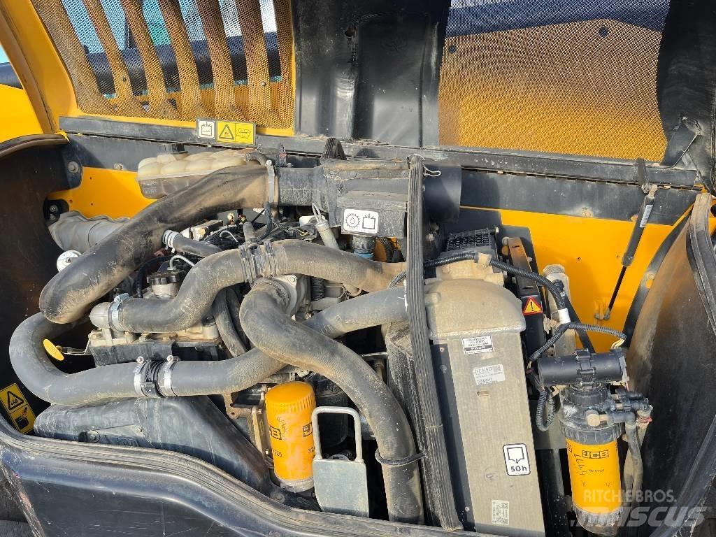 JCB 540-140 Chariot télescopique