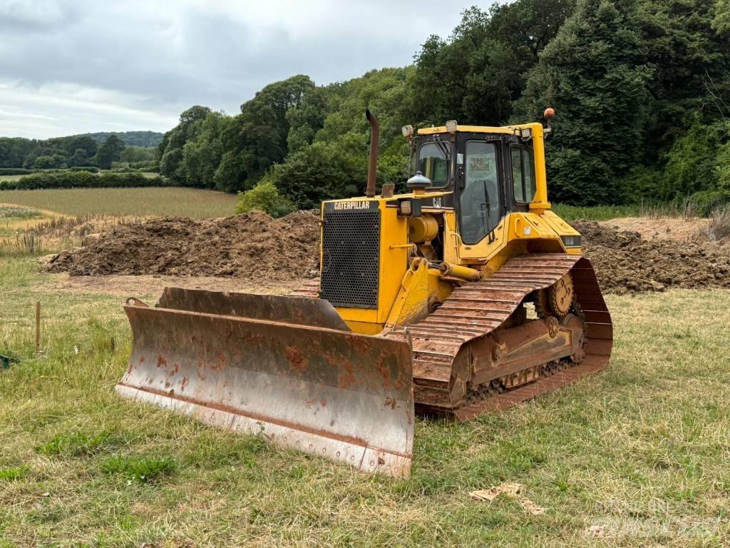 CAT D 6 M LGP Bouteurs sur chenilles