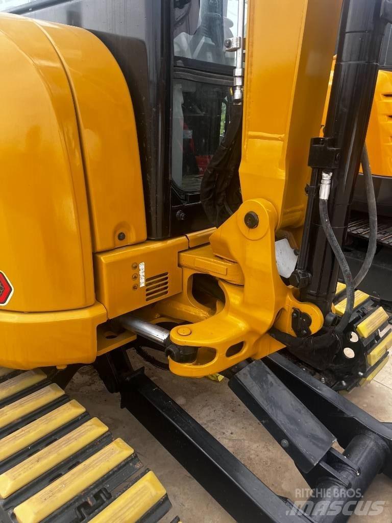 CAT 303.5 E Mini pelle < 7t
