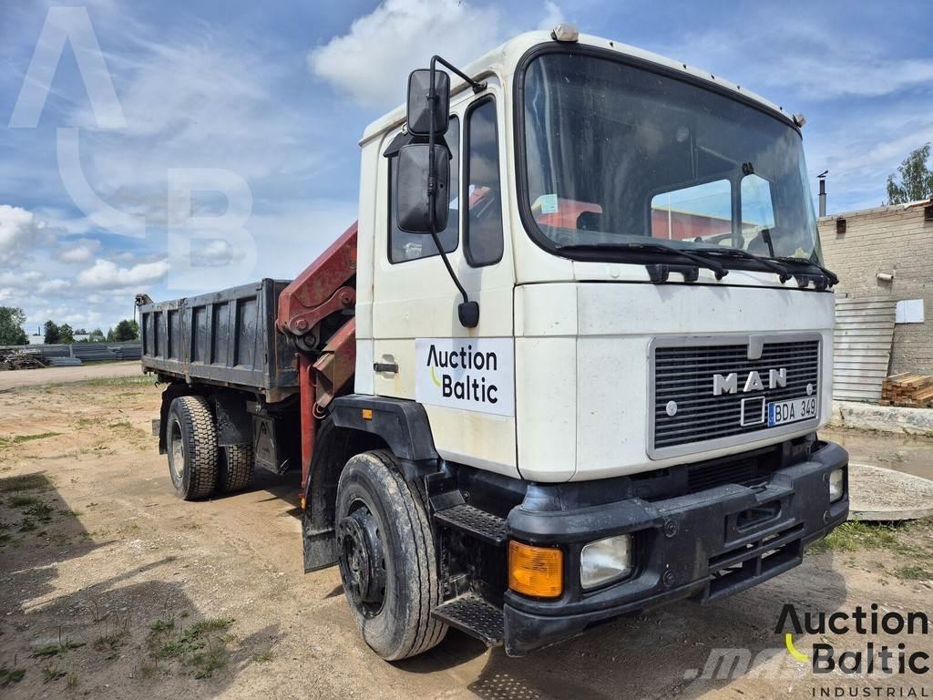 MAN 19.322 Camion benne