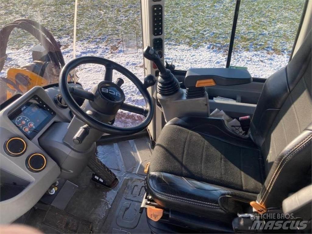 JCB 419S AGRI Chargeuse sur pneus