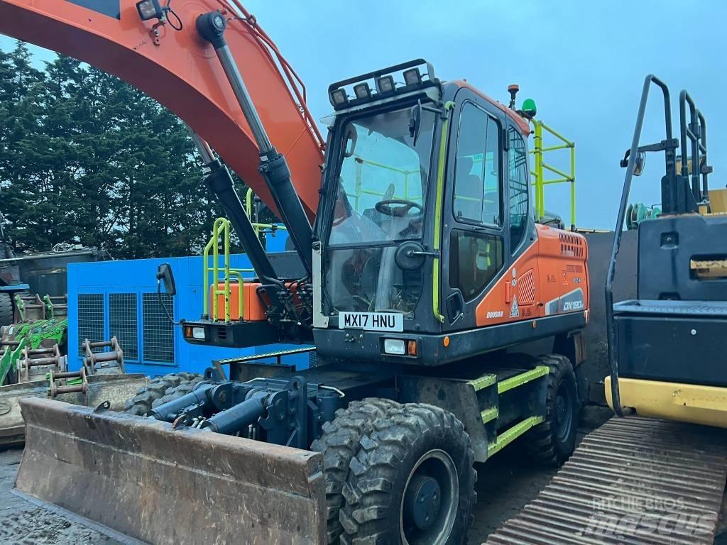 Doosan DX 190 W-3 Pelle sur pneus