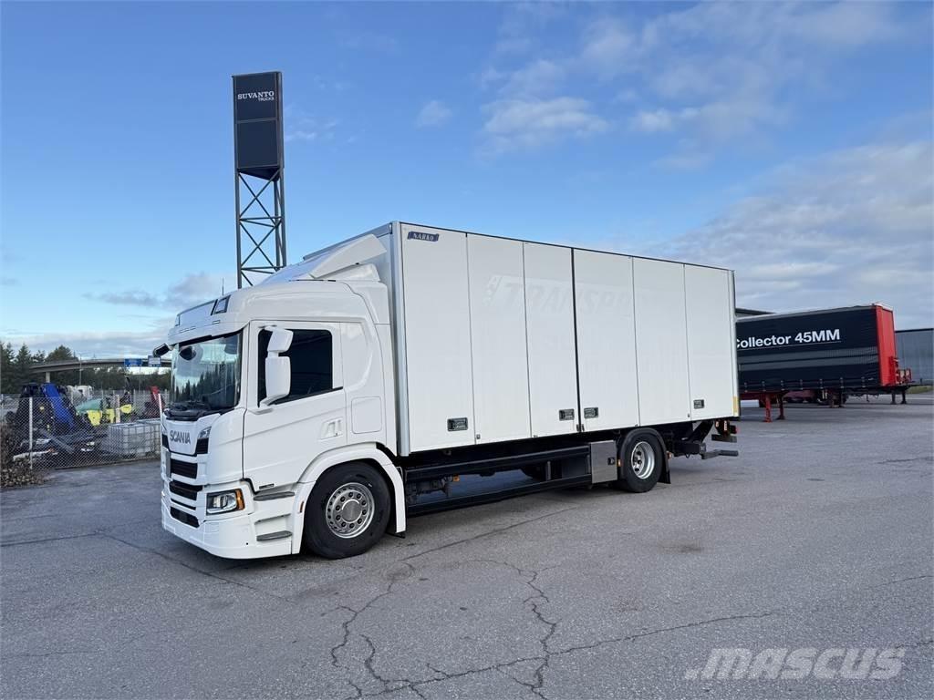Scania P320 4X2 Camion Fourgon