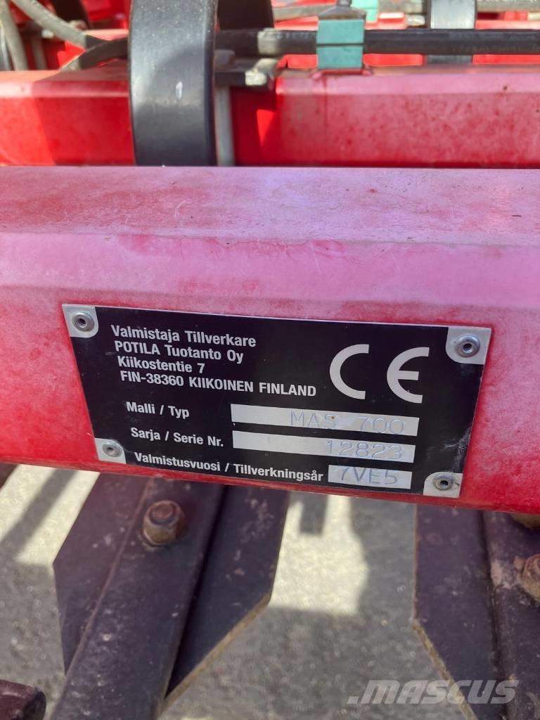 Potila Master 700 H Herse