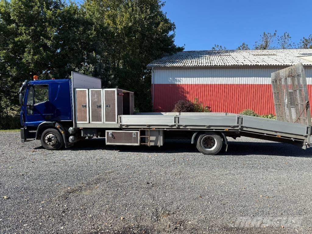 Iveco Cargo 120E22 Camion porte engin