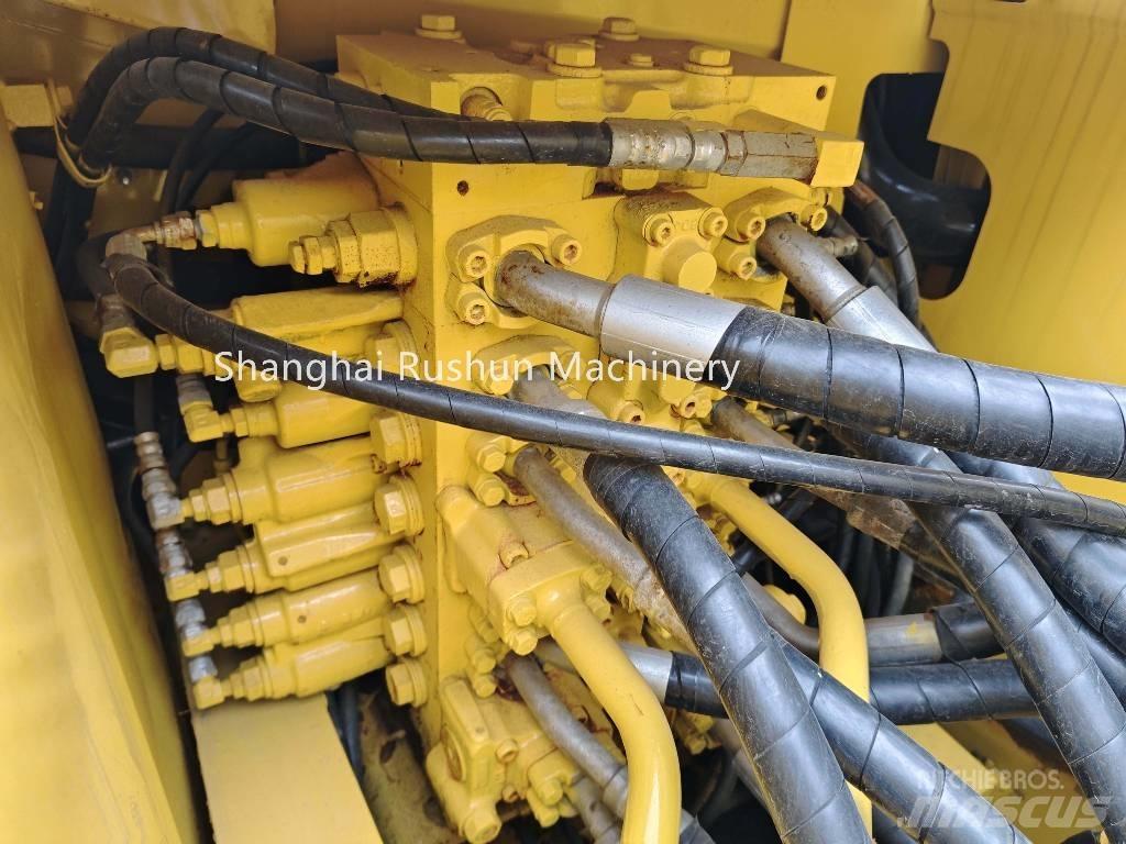 Komatsu PC210-8 Pelle sur chenilles