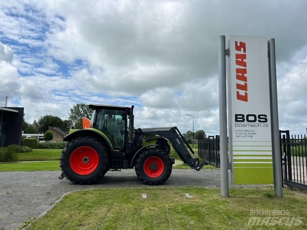 CLAAS Arion 530 CIS Tracteur