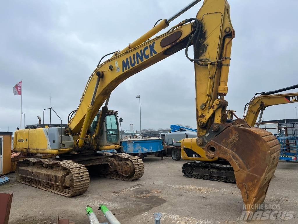 New Holland E 485 Pelle sur chenilles