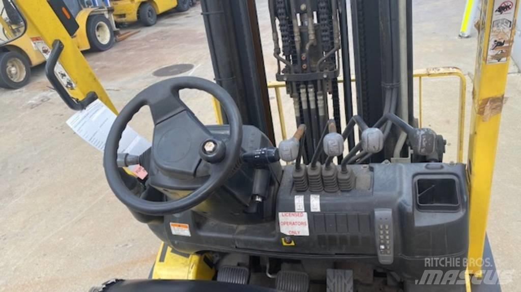 Hyster H2.5TX Chariots GPL