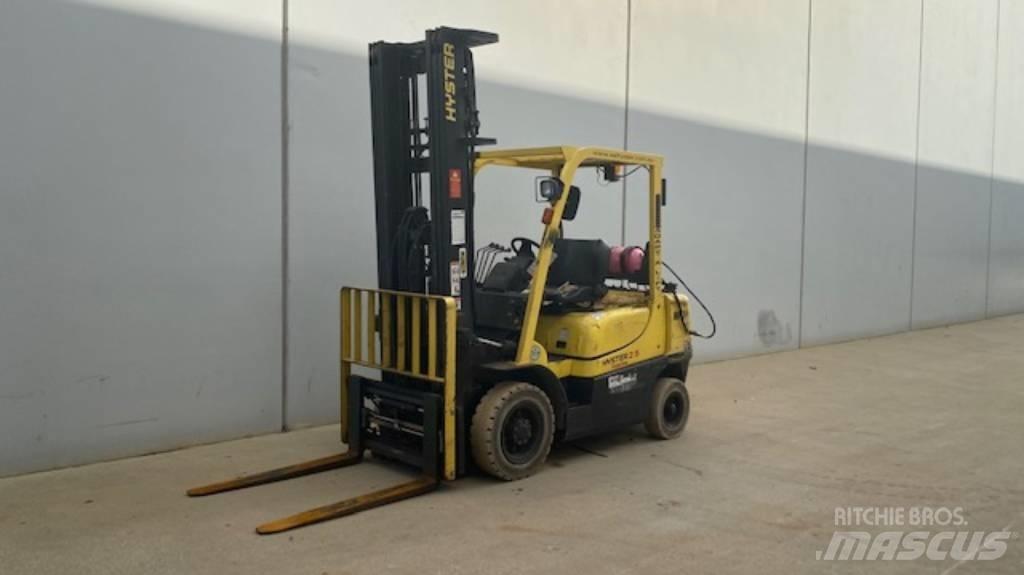 Hyster H2.5TX Chariots GPL