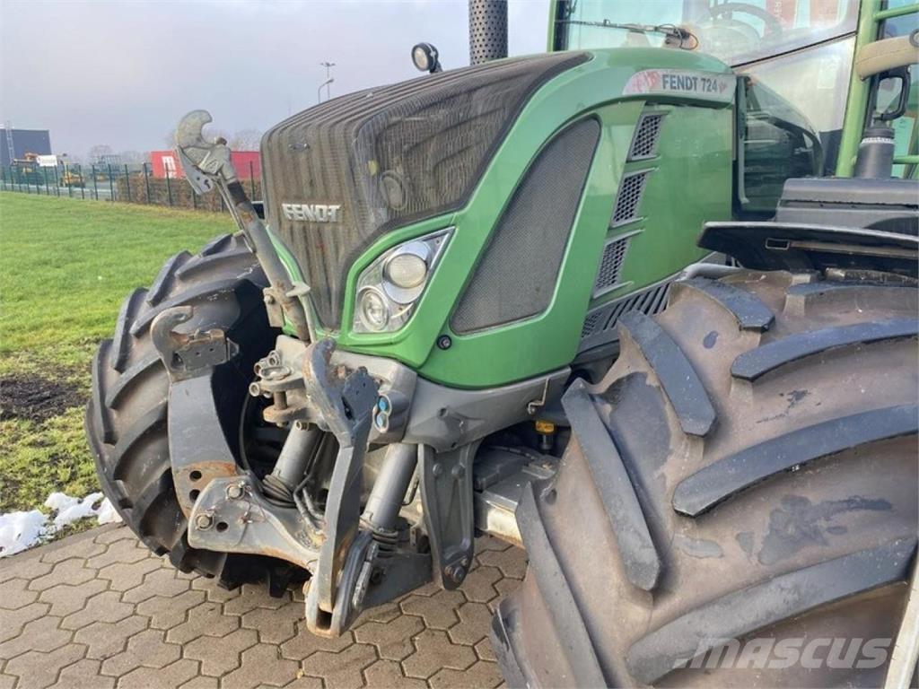Fendt 724 PROFI Tracteur