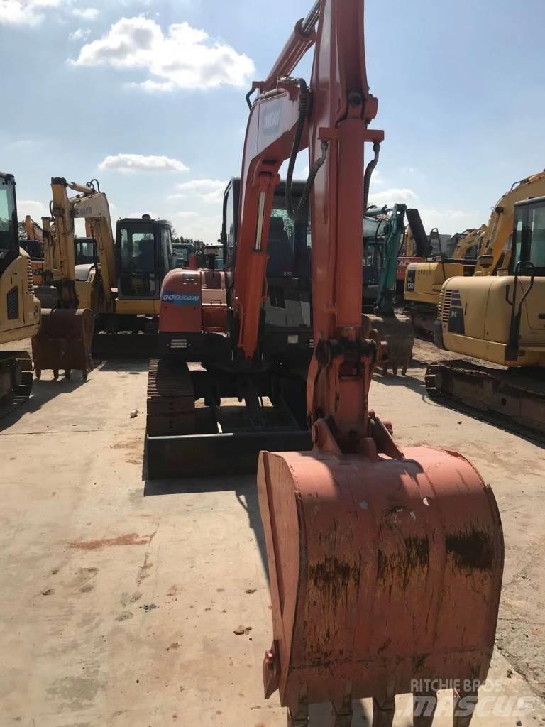 Doosan dx60 Pelle sur chenilles