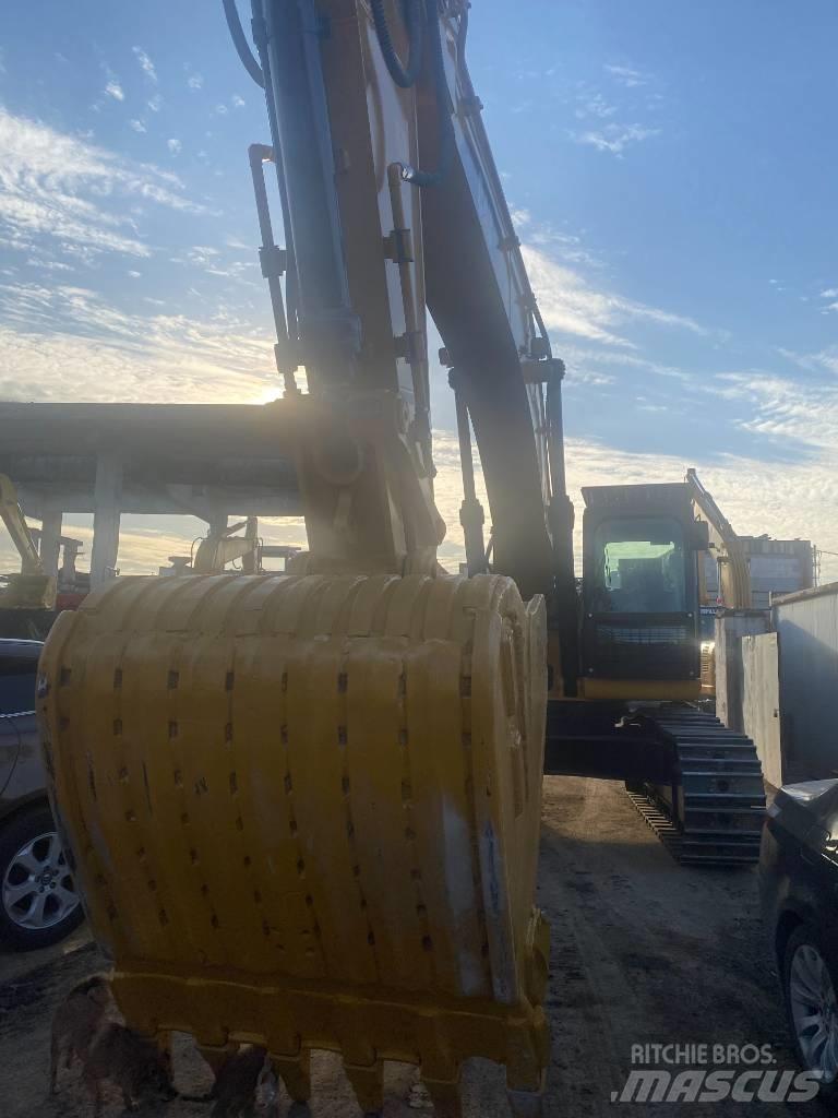 CAT 336 D Pelle sur chenilles