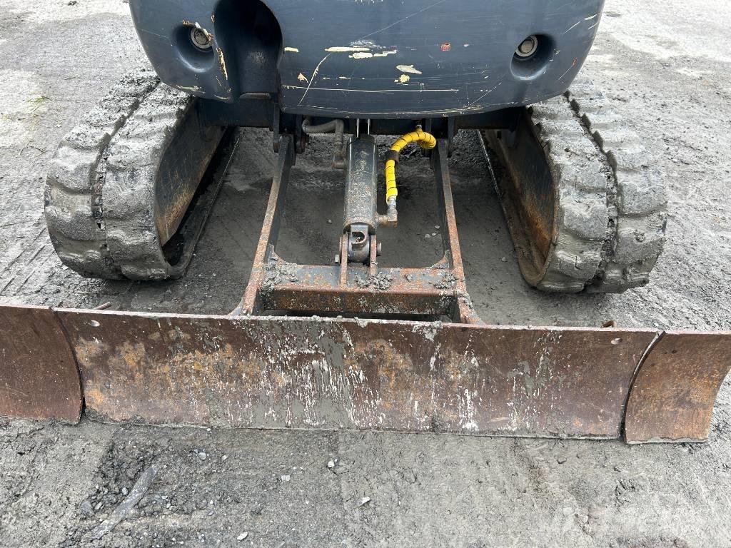 Kobelco SK 17 SR Mini pelle < 7t