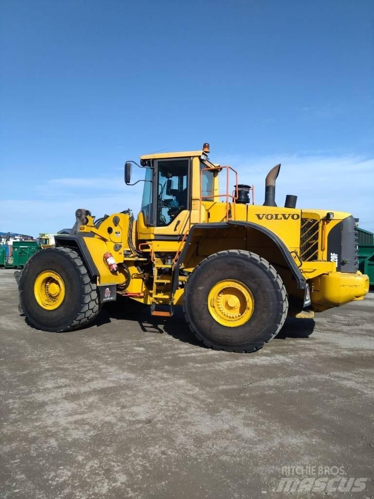 Volvo L 220 F Chargeuse sur pneus