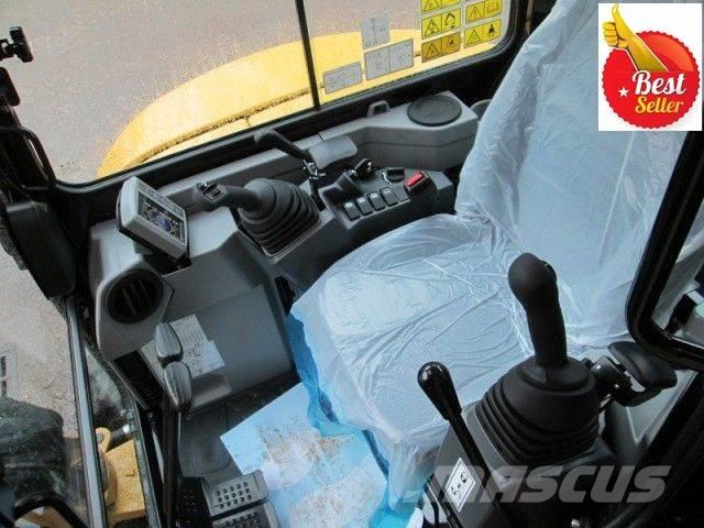 CAT 303.5 Mini pelle < 7t