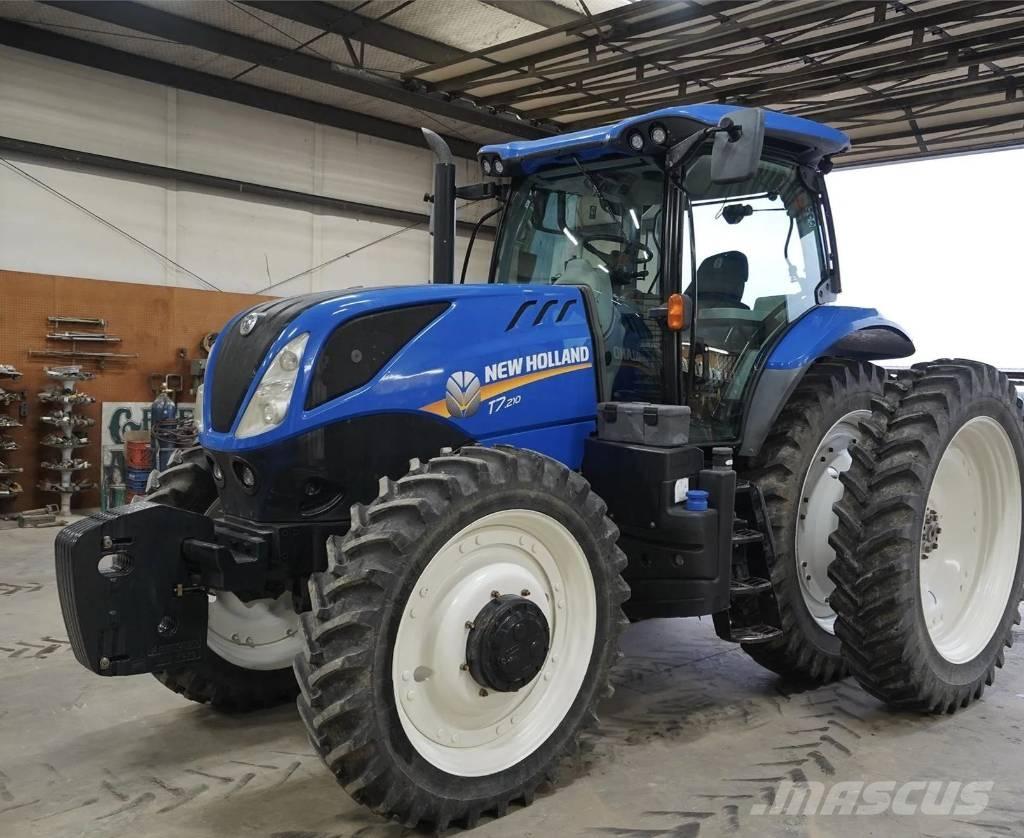 New Holland T 7.210 Tracteur