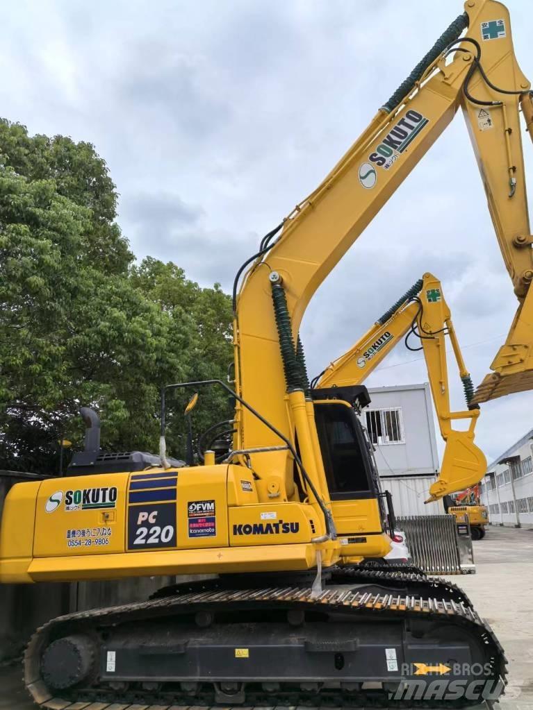 Komatsu PC 220-8 Pelle sur chenilles