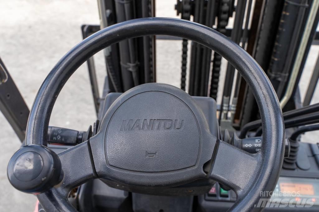 Manitou MI 25 D Chariots diesel