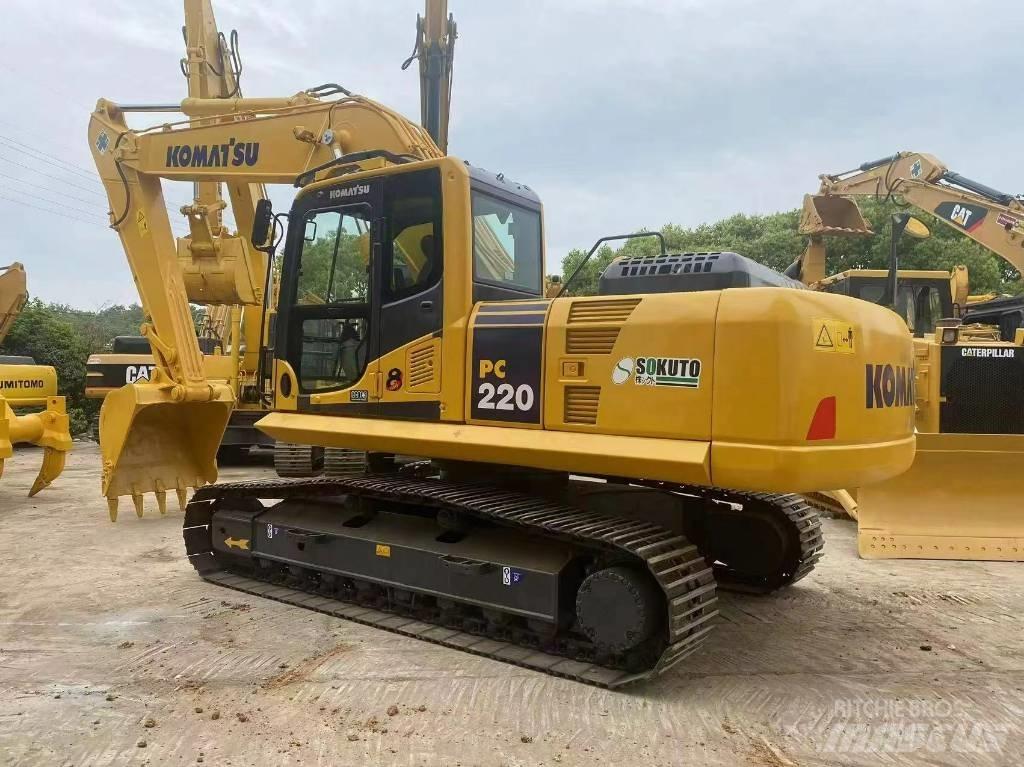 Komatsu PC220LC-8 Pelle sur chenilles