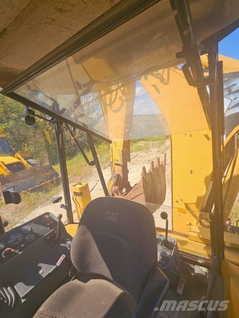 CAT 428 C Tractopelle