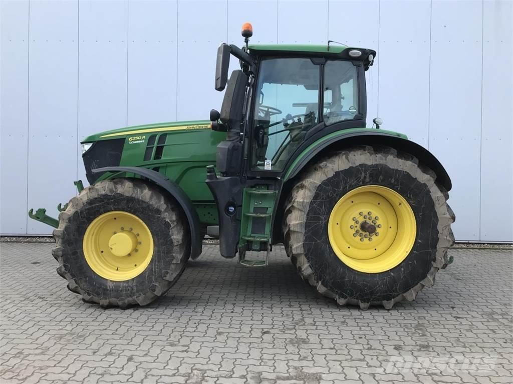 John Deere 6250R Tracteur