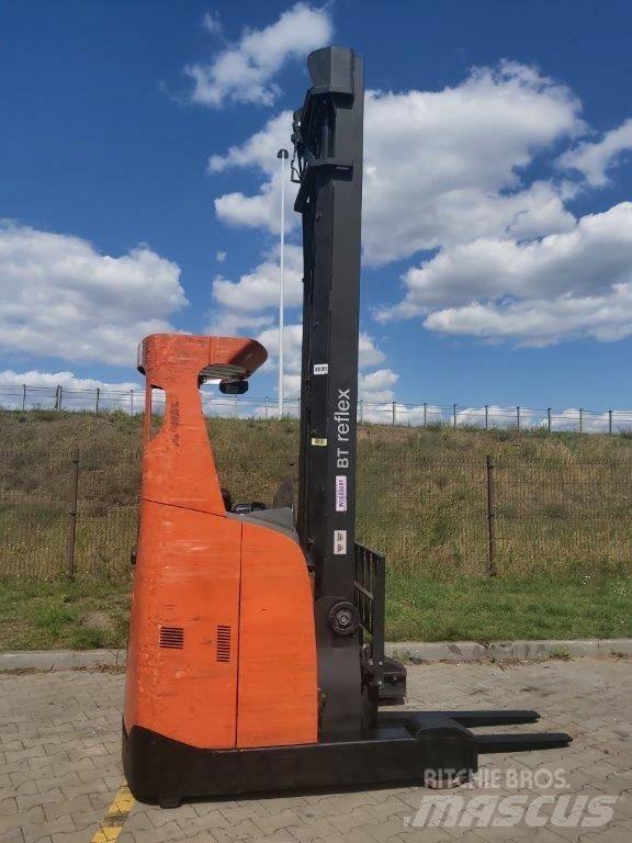 BT RR E 160 Chariot à mât rétractable