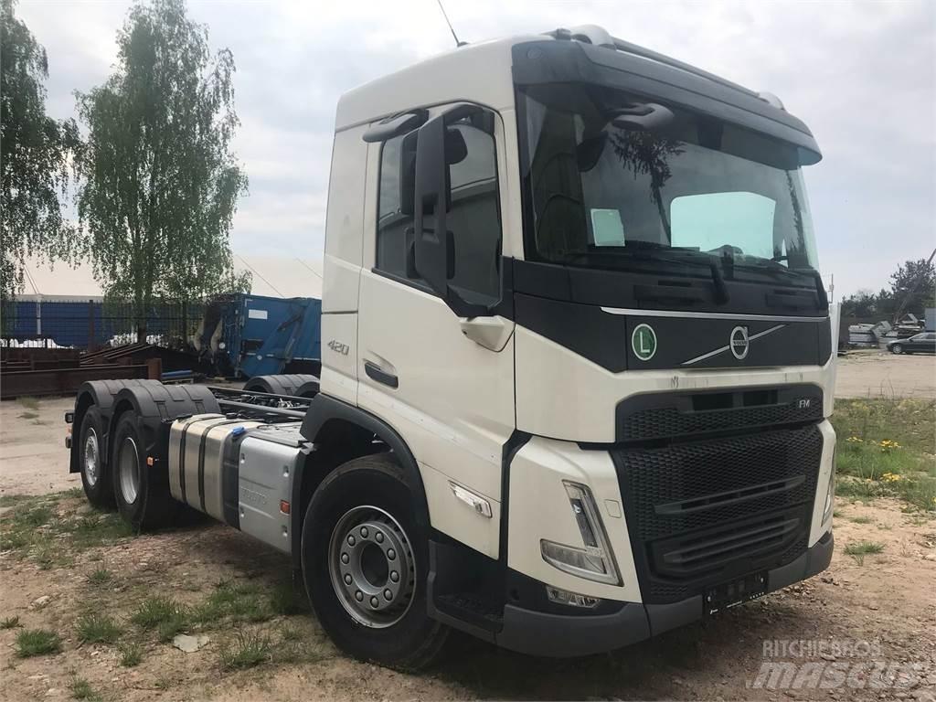 Volvo FM 420 6X2 Châssis cabine