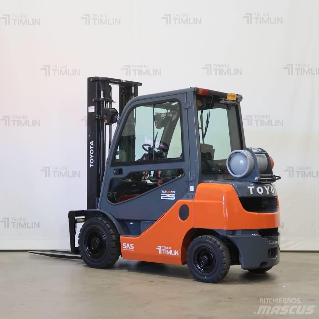 Toyota 02-8FGF25 Chariots GPL