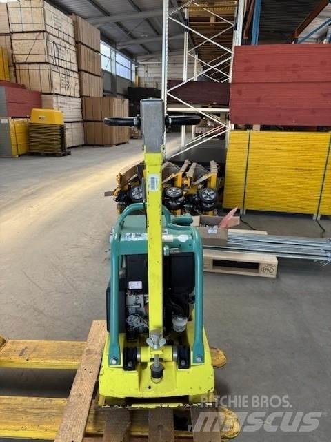 Ammann APR 3020 Plaque vibrante
