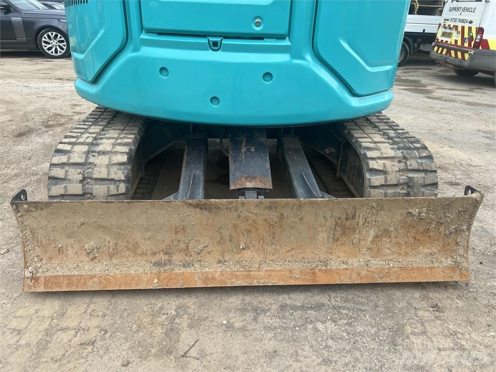 Kobelco SK 75 SR Mini pelle 7t-12t