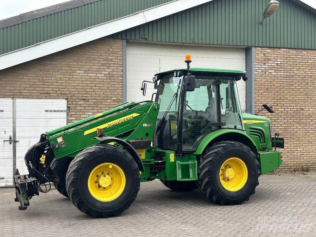 John Deere 3800 Chargeuse télescopique sur pneus