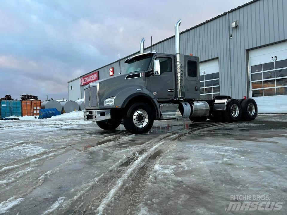 Kenworth T 880 Tracteur routier