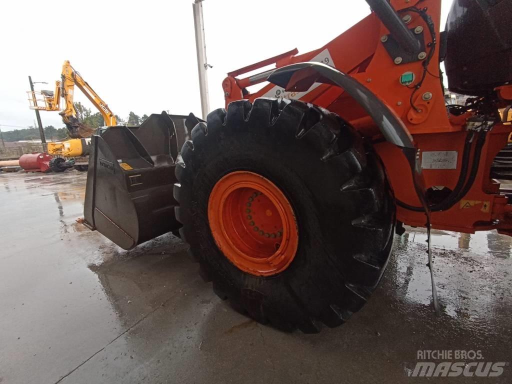 Hitachi ZW 310-6 Chargeuse sur pneus