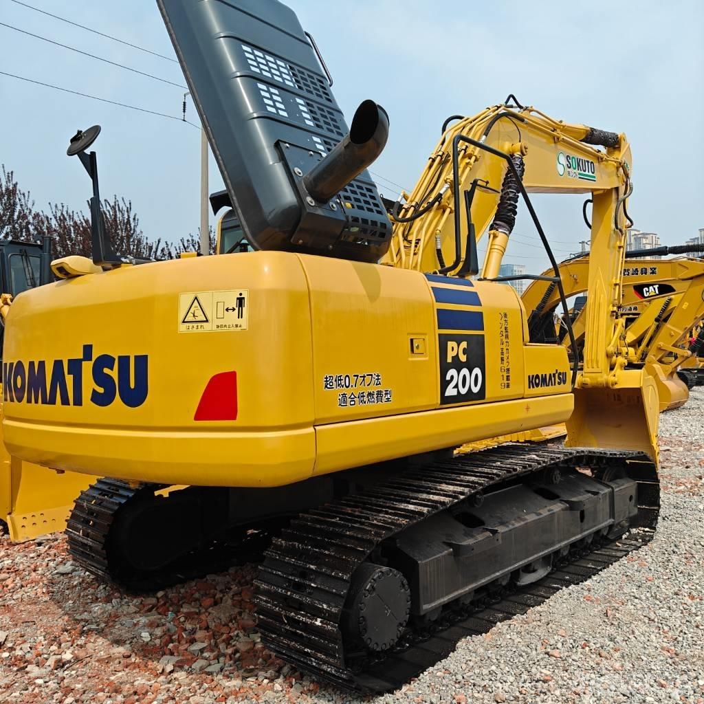 Komatsu 200-8 Pelle sur chenilles