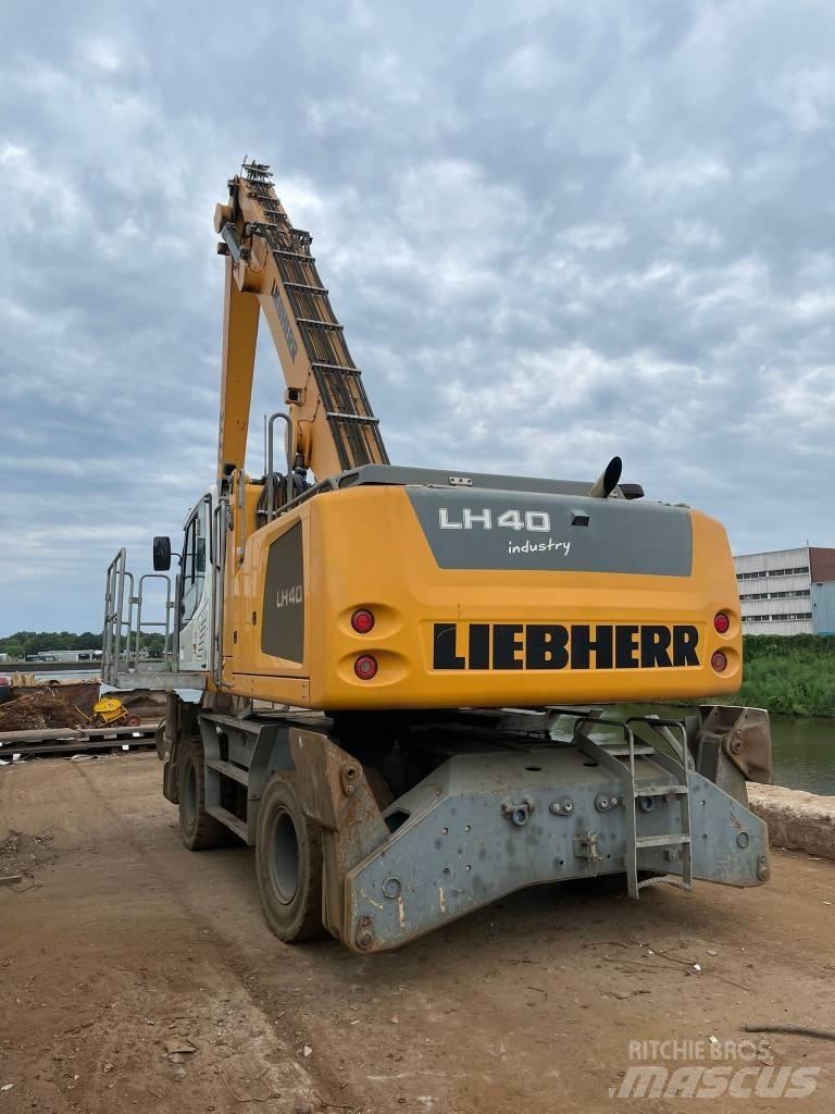 Liebherr LH40M Pelle à déchets