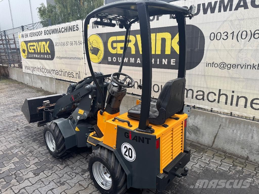 GiANT B204SW Mini chargeuse
