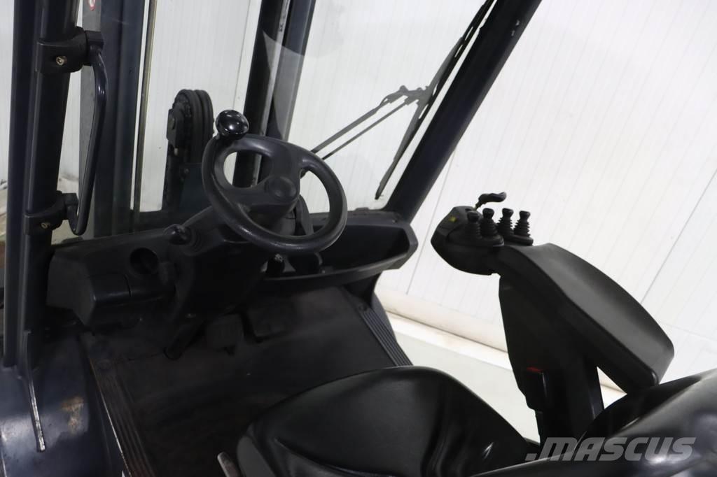 Linde H30D Chariots diesel